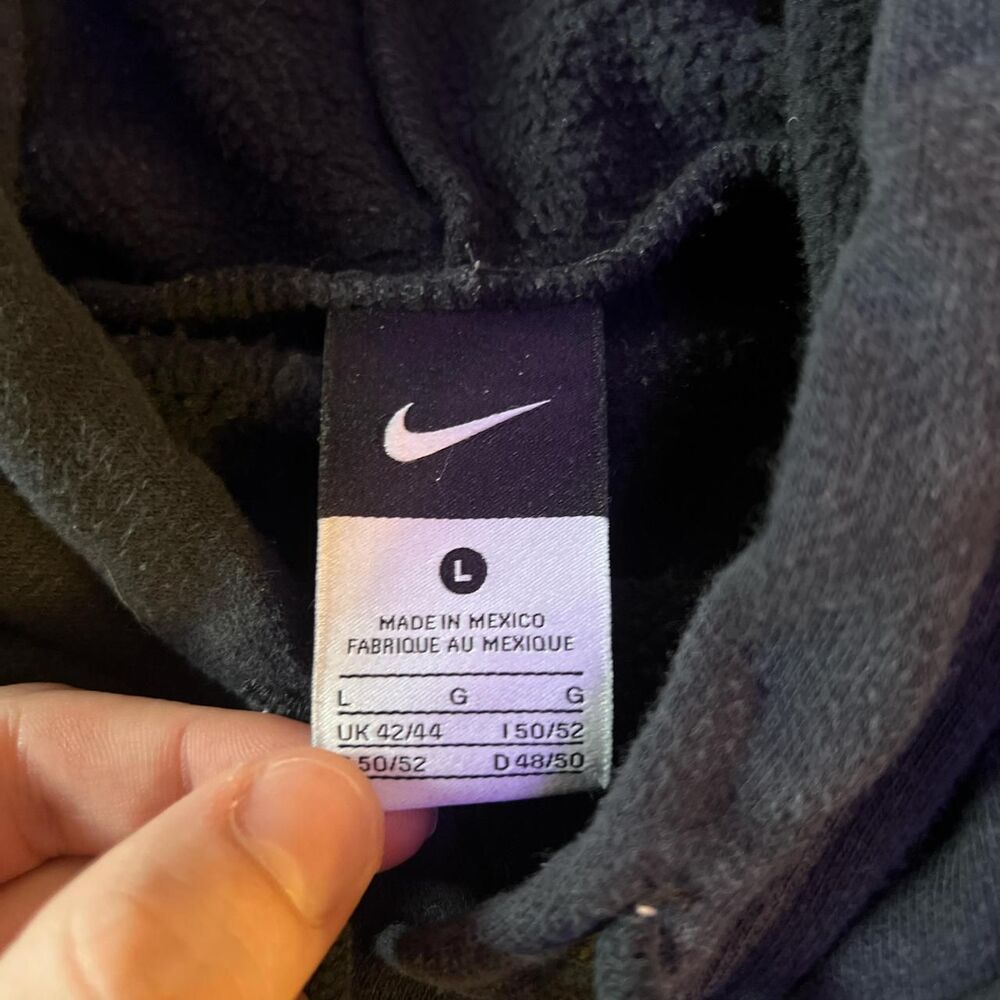 Nike Men's Black Hoodie - Picture 2 of 3